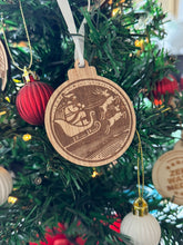 Load image into Gallery viewer, Seasonal Bauble Pack
